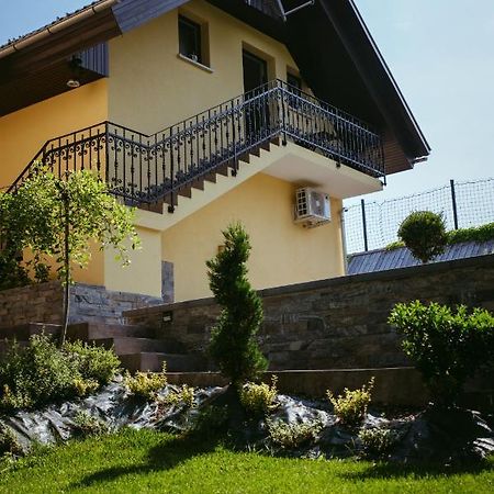 Apartment Oddih Bled Bagian luar foto