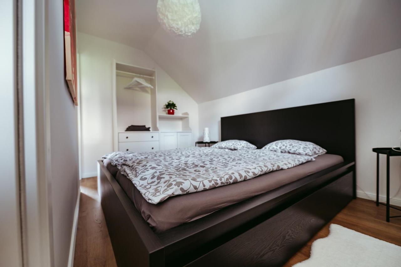 Apartment Oddih Bled Bagian luar foto