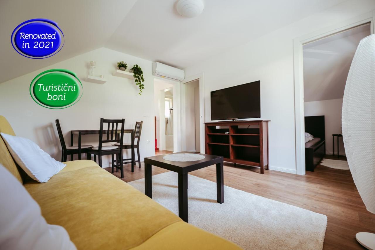 Apartment Oddih Bled Bagian luar foto